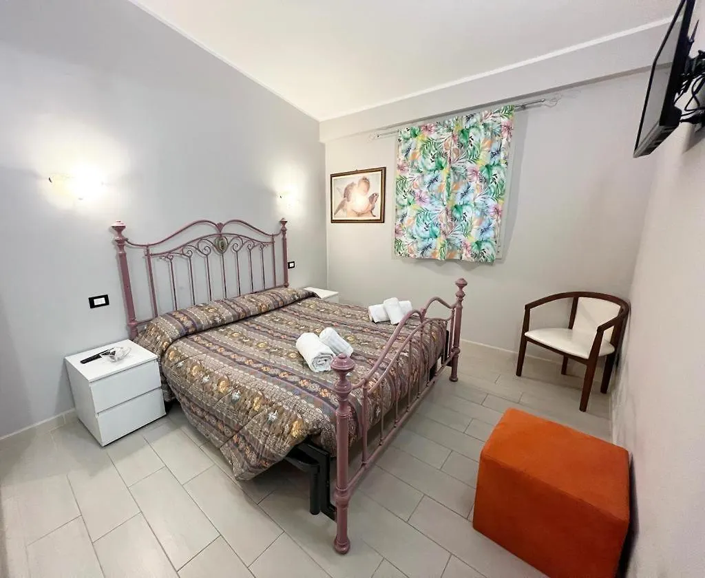 Apartment Taormina Center, Via Celestino Penna 6